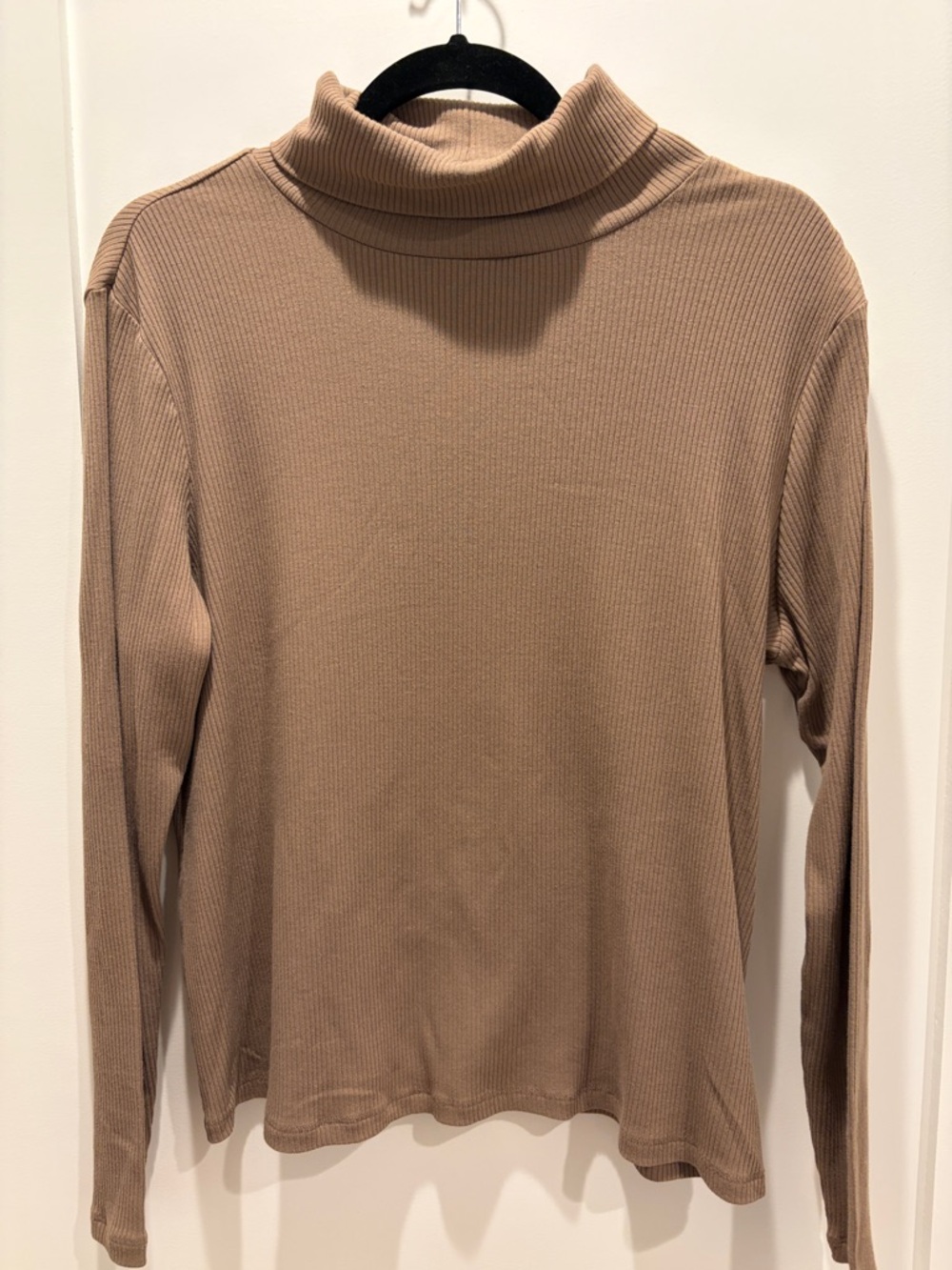 Old Navy Ribbed Lightweight Turtleneck- Taupe